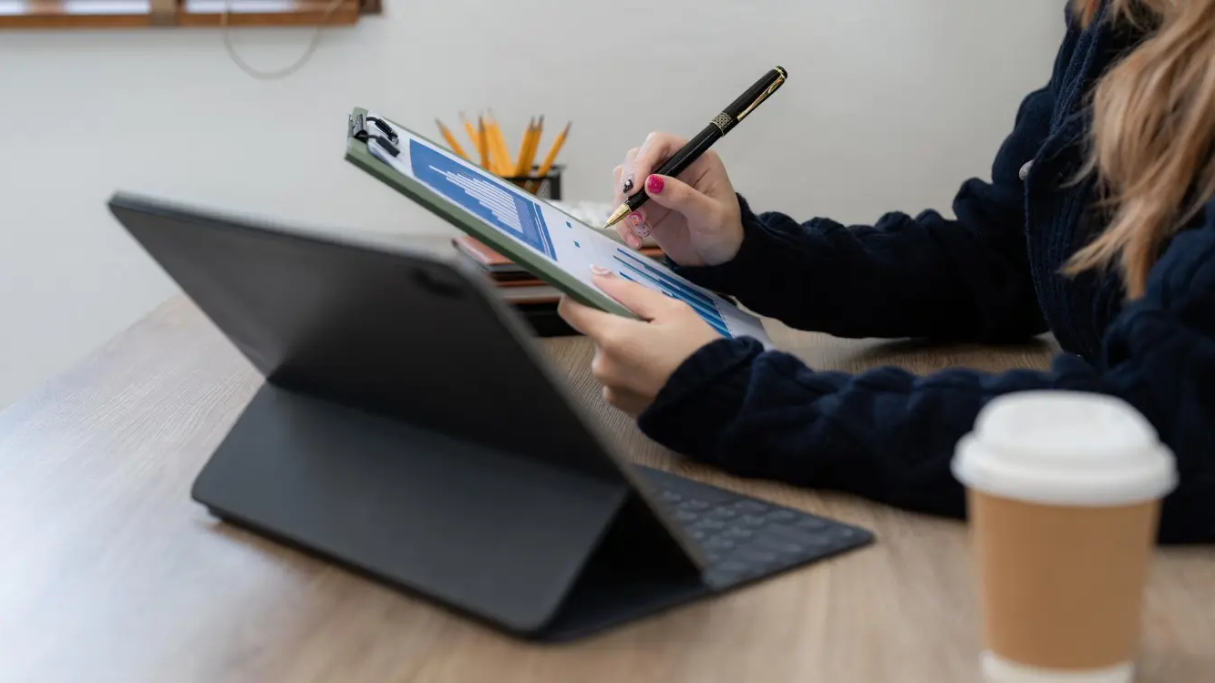 Blog Post 'Upgrade auf Odoo 18: Technische Checkliste für einen nahtlosen Übergang' cover image